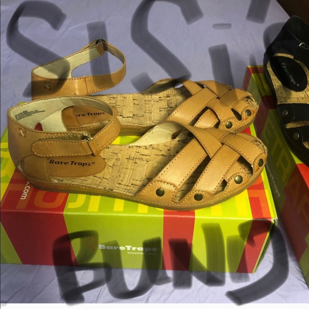 Ladies Sandals Sz 8 like new!